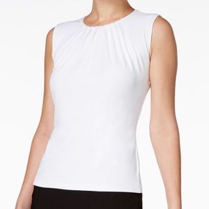 Sleeveless pleated front blouse